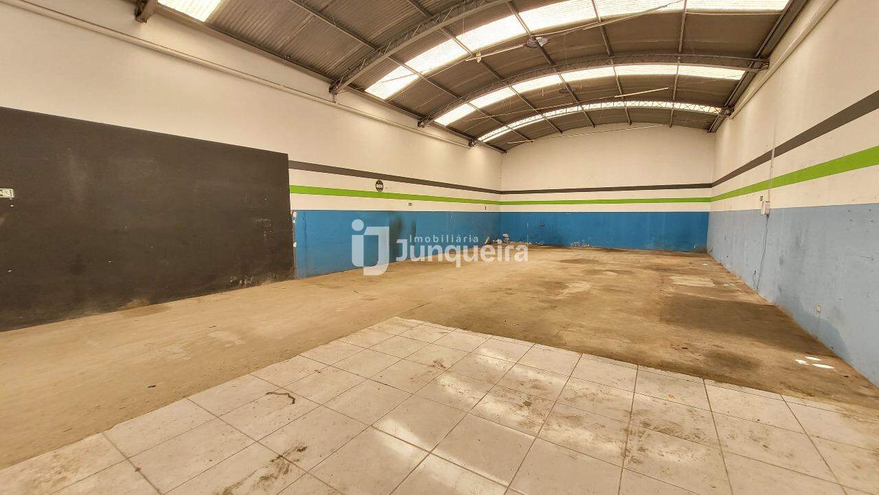 Galpão para alugar, no bairro Jardim dos Manacás em Piracicaba - SP