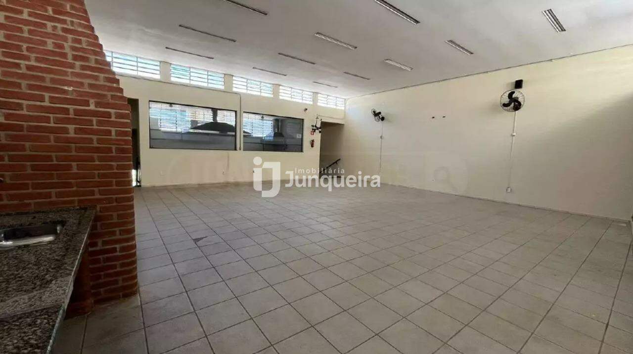Salão à venda, no bairro Paulista em Piracicaba - SP