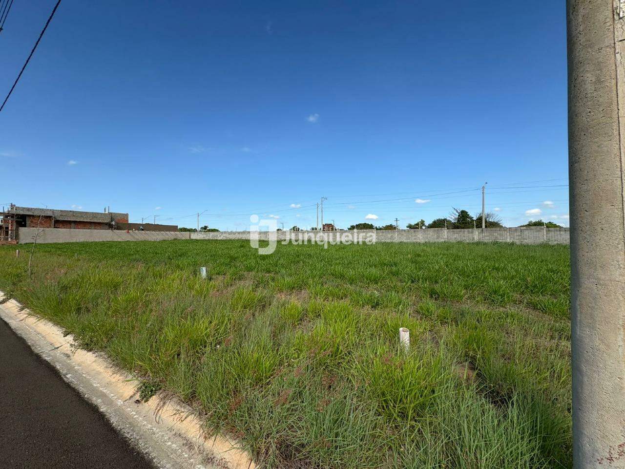 Terreno em Condomínio à venda no Belmonte, no bairro Belmonte em Piracicaba - SP