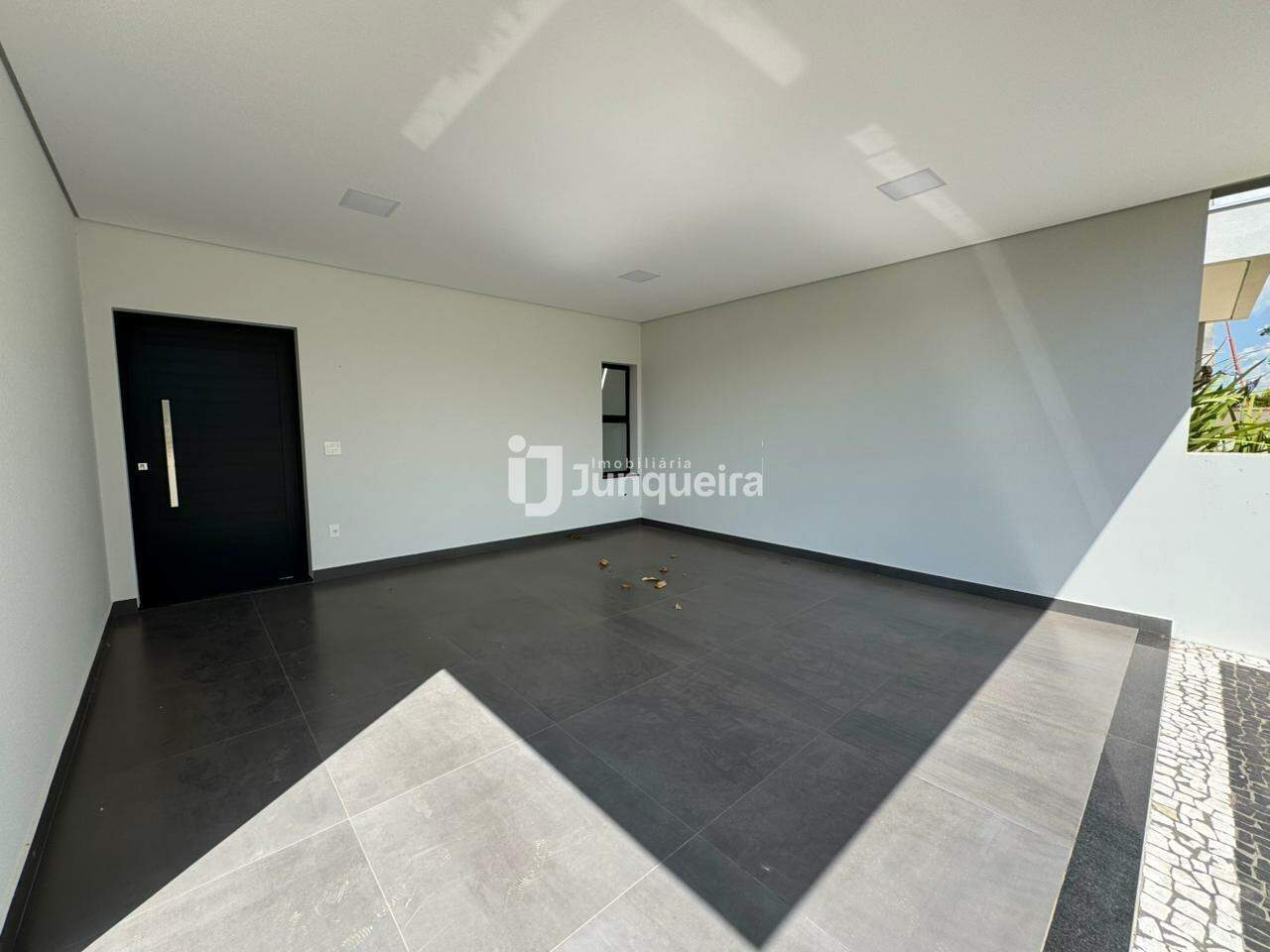 Casa em Condomínio à venda no Soleil , 3 quartos, sendo 2 suítes, 2 vagas, no bairro Soleil em Piracicaba - SP