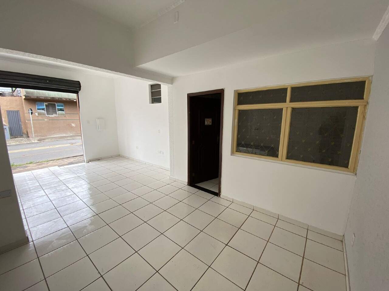 Salão para alugar, no bairro Santa Terezinha em Piracicaba - SP