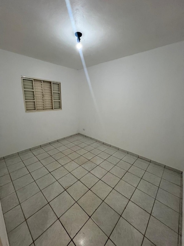 Casa para alugar, 2 quartos, 2 vagas, no bairro Loteamento São Francisco em Piracicaba - SP