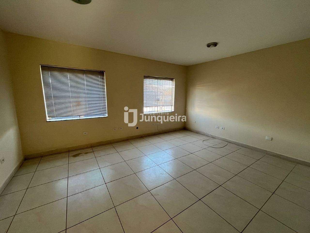 Sala Comercial para alugar, no bairro Cidade Alta em Piracicaba - SP