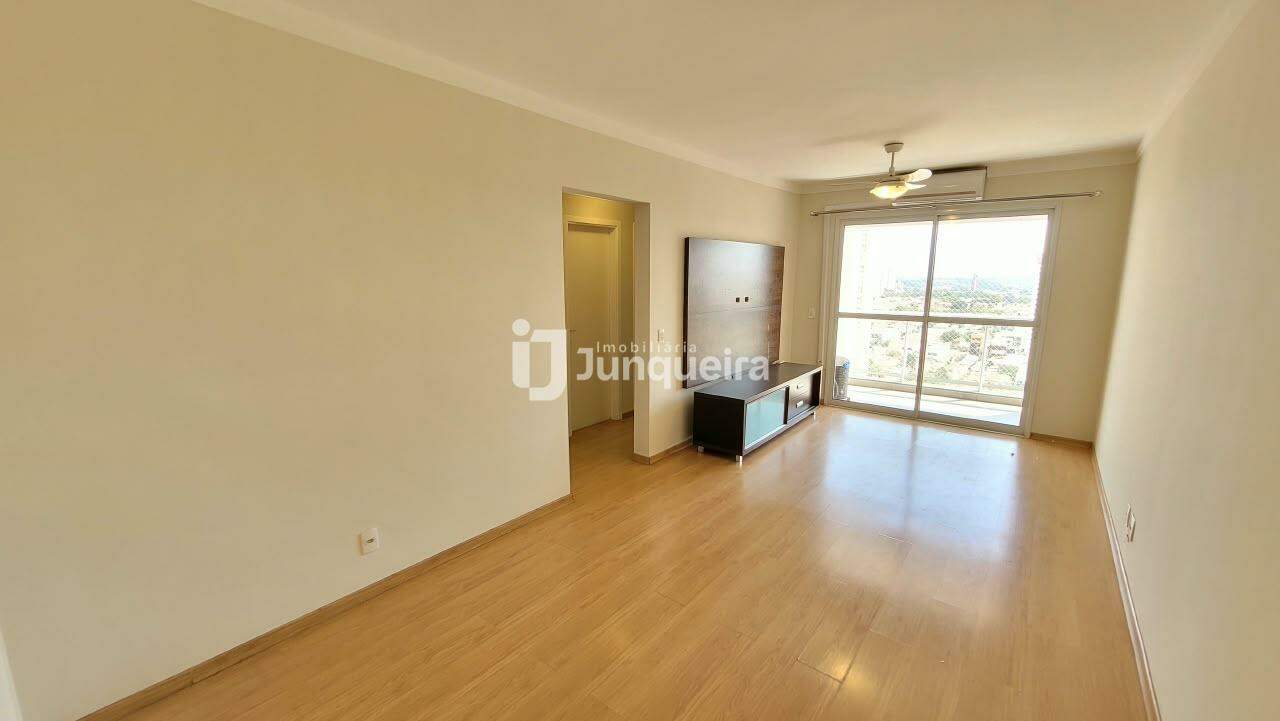 Apartamento para alugar no  Edifício Munique, 3 quartos, sendo 1 suíte, 2 vagas, no bairro Alemães em Piracicaba - SP