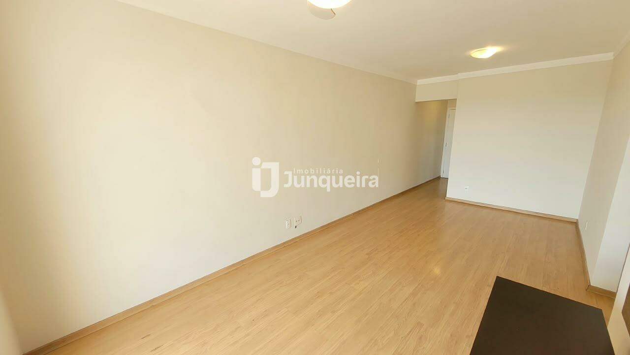 Apartamento para alugar no  Edifício Munique, 3 quartos, sendo 1 suíte, 2 vagas, no bairro Alemães em Piracicaba - SP