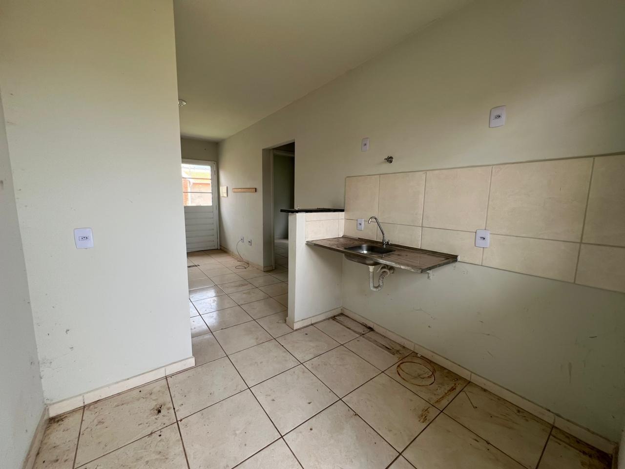 Casa para alugar, 2 quartos, 1 vaga, no bairro Vale do Sol em Piracicaba - SP