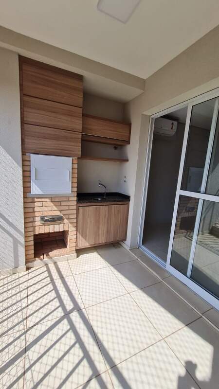 Apartamento para alugar no Higienópolis, 3 quartos, sendo 1 suíte, 2 vagas, no bairro Higienópolis em Piracicaba - SP