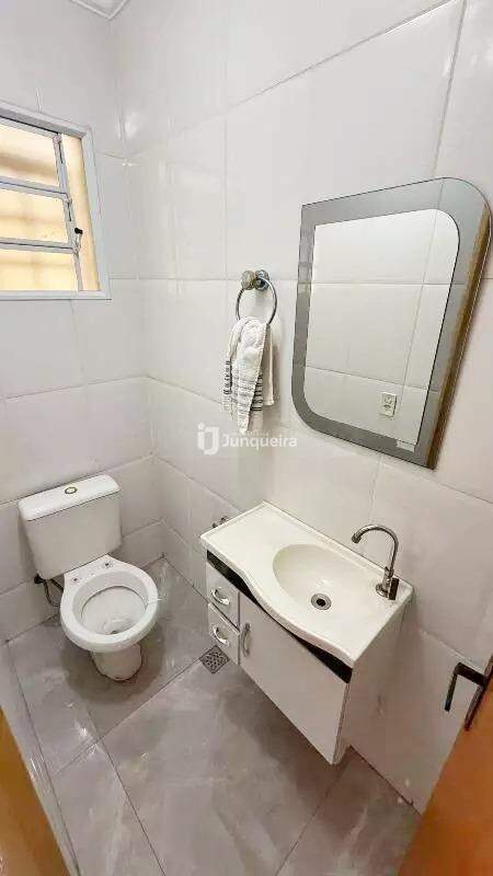 Casa em Condomínio à venda no  Vila Santa Clara, 2 quartos, 1 vaga, no bairro Jardim Três Marias em Piracicaba - SP