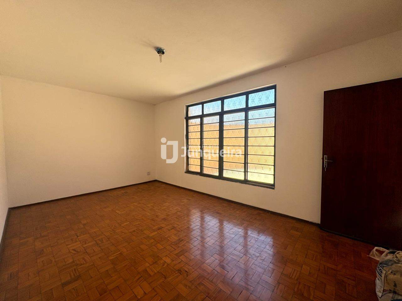 Casa à venda, 2 quartos, 1 vaga, no bairro Vila Independência em Piracicaba - SP