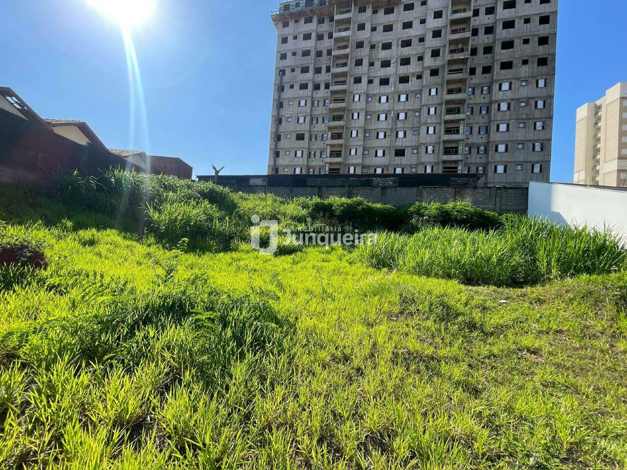 Terreno à venda, no bairro Jardim Diamante em Piracicaba - SP