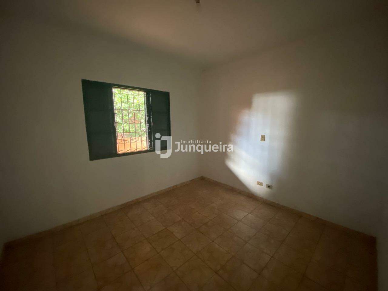 Casa à venda, 2 quartos, 2 vagas, no bairro Jardim Itamaracá em Piracicaba - SP