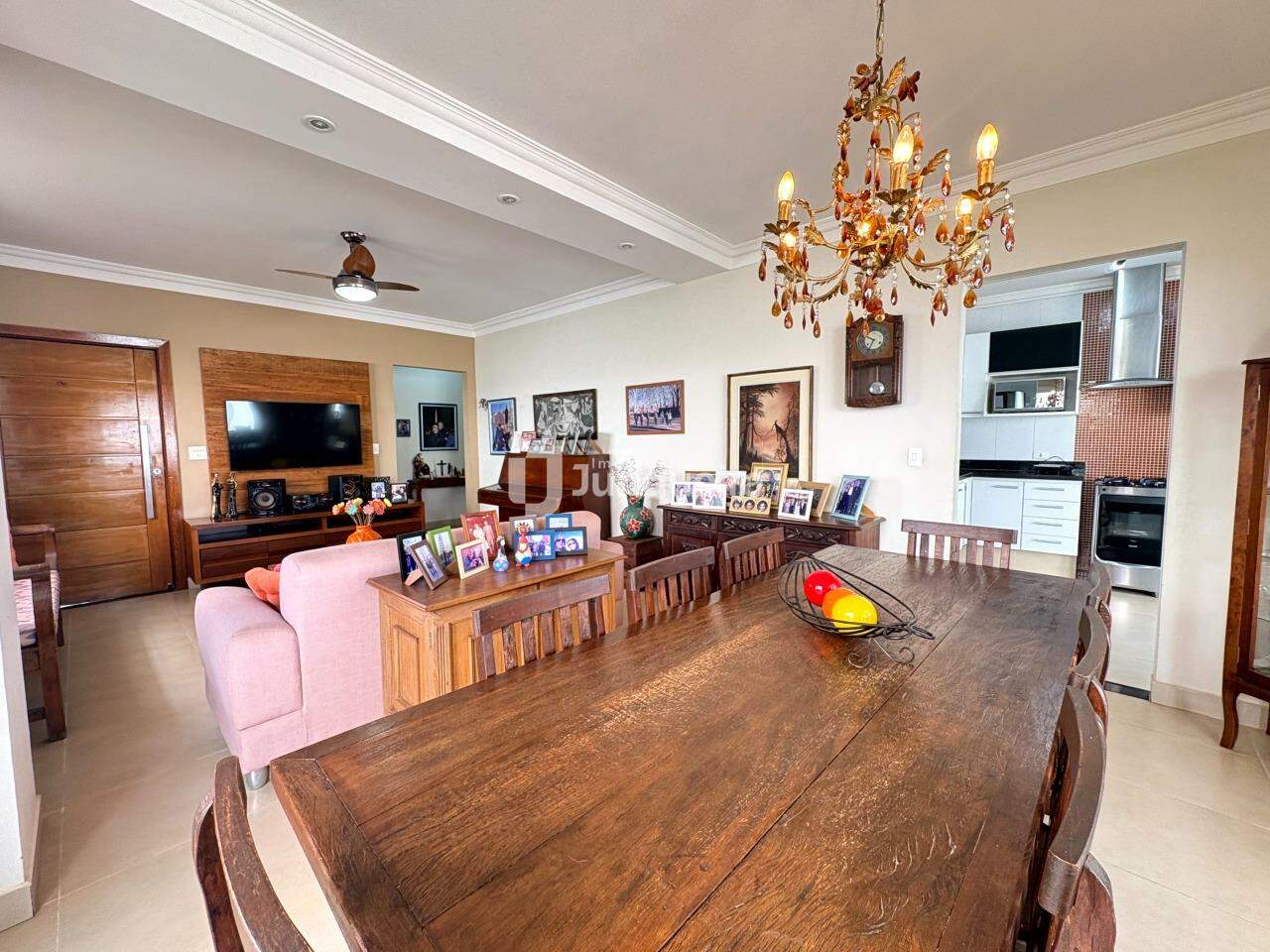 Casa em Condomínio à venda no Parque dos Ypes , 3 quartos, sendo 1 suíte, 4 vagas, no bairro Parque dos Ypes em Piracicaba - SP