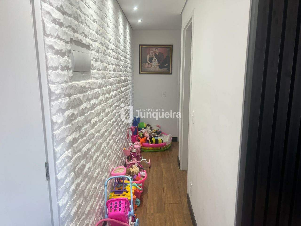 Apartamento à venda no Residencial Por do Sol, 2 quartos, 1 vaga, no bairro Piracicamirim em Piracicaba - SP