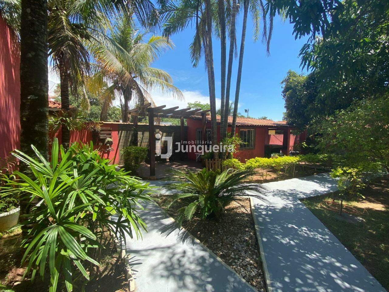 Casa em Condomínio à venda no Condomínio Serra Verde, 2 quartos, sendo 1 suíte, 4 vagas, no bairro Serra Verde em São Pedro - SP