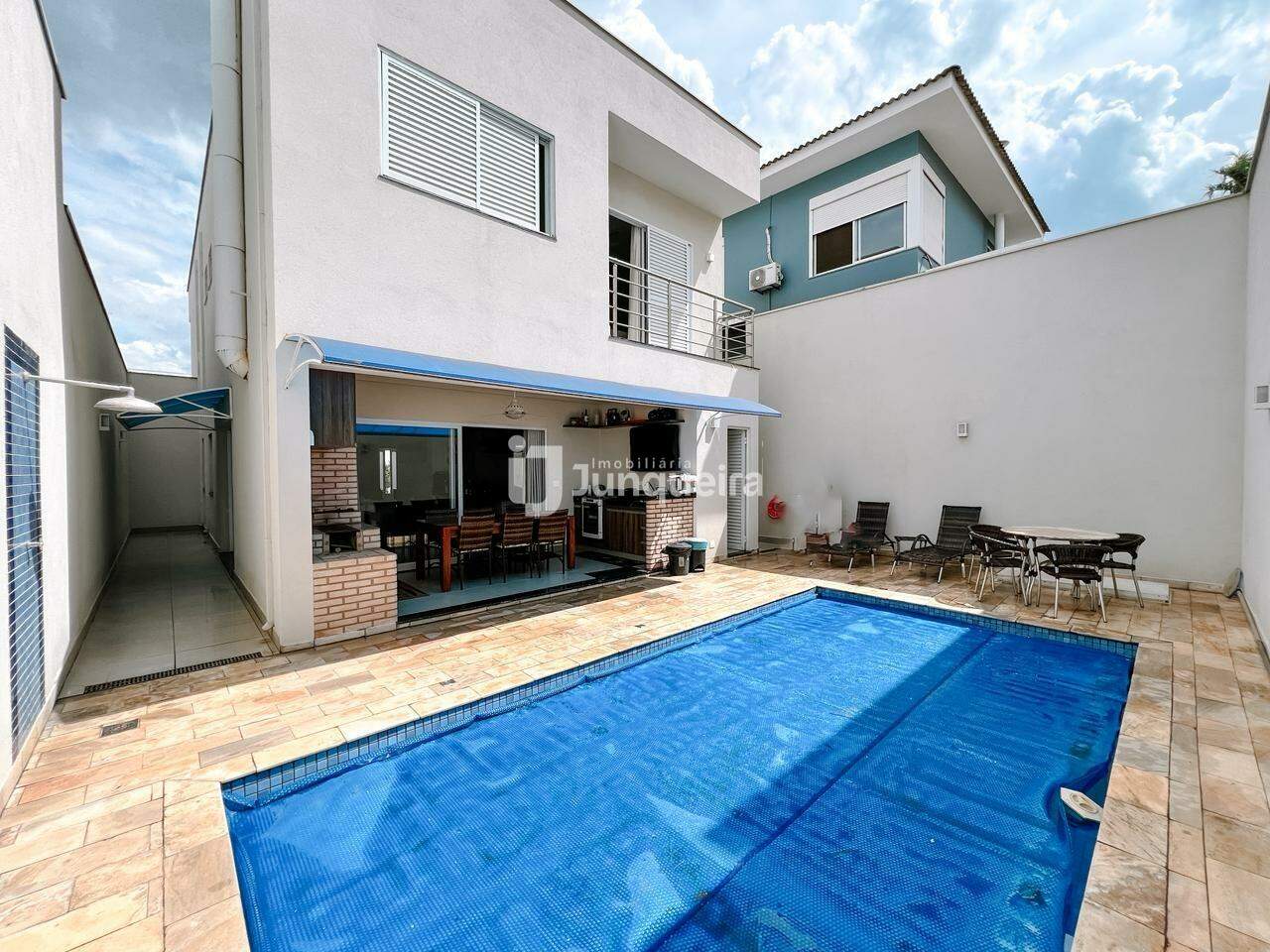 Casa em Condomínio à venda no Terras de Piracicaba IV, 3 quartos, sendo 3 suítes, 4 vagas, no bairro Terras de Piracicaba em Piracicaba - SP