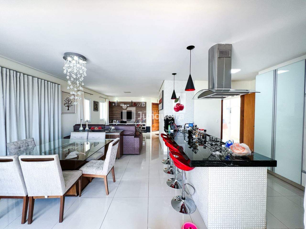 Casa em Condomínio à venda no Terras de Piracicaba IV, 3 quartos, sendo 3 suítes, 4 vagas, no bairro Terras de Piracicaba em Piracicaba - SP