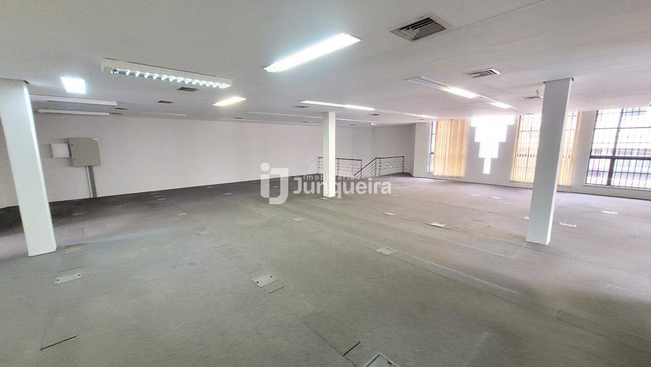 Prédio Comercial para alugar, 12 vagas, no bairro Centro em Piracicaba - SP