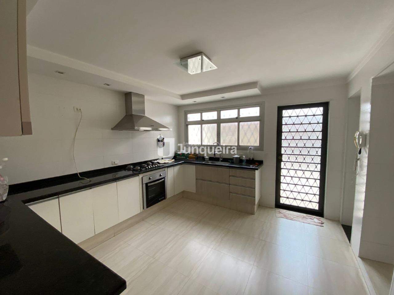 Casa à venda, 3 quartos, sendo 1 suíte, 2 vagas, no bairro Piracicamirim em Piracicaba - SP