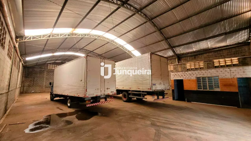 Galpão para alugar, 2 vagas, no bairro Chácaras Água Branca em Piracicaba - SP