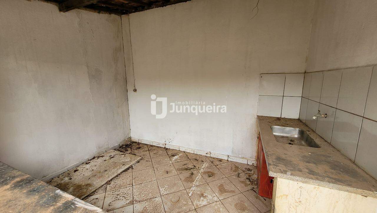 Galpão para alugar, 2 vagas, no bairro Chácaras Água Branca em Piracicaba - SP