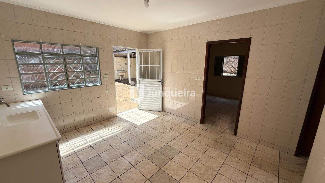 Casa para alugar, 3 quartos, 4 vagas, no bairro Loteamento Santa Rosa em Piracicaba - SP