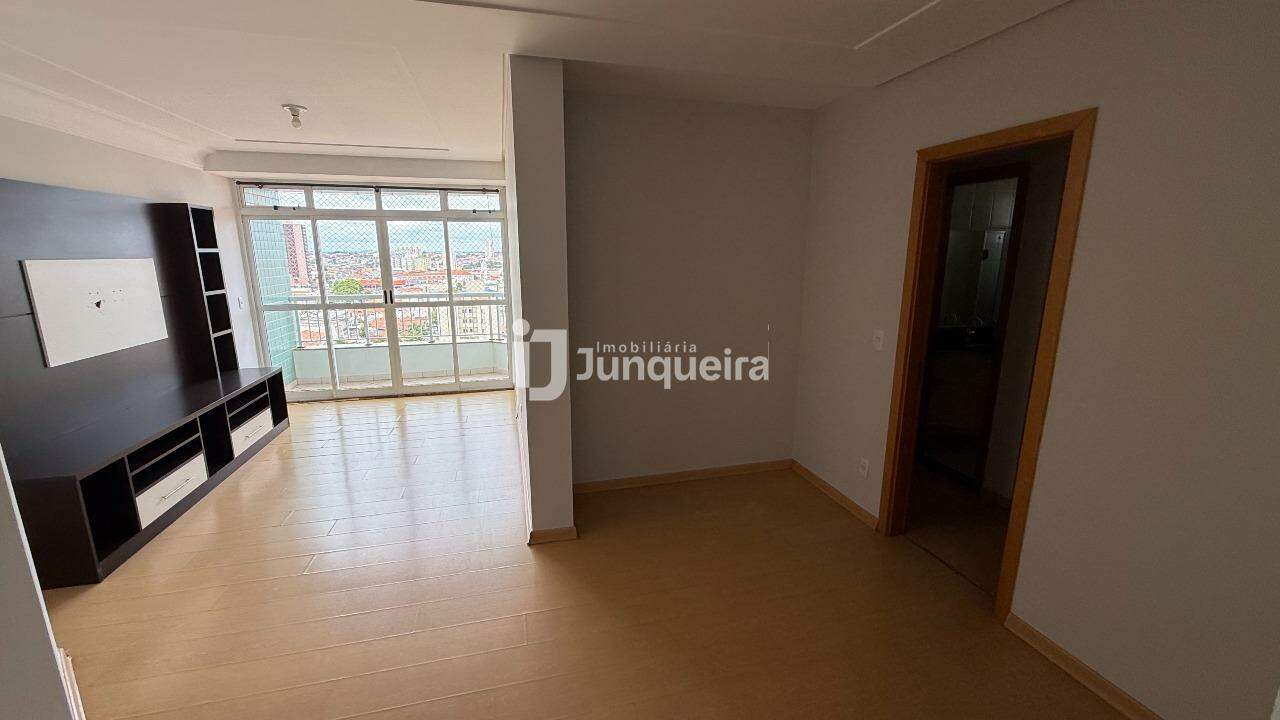 Apartamento para alugar no Ágata , 3 quartos, sendo 1 suíte, 2 vagas, no bairro Cidade Alta em Piracicaba - SP
