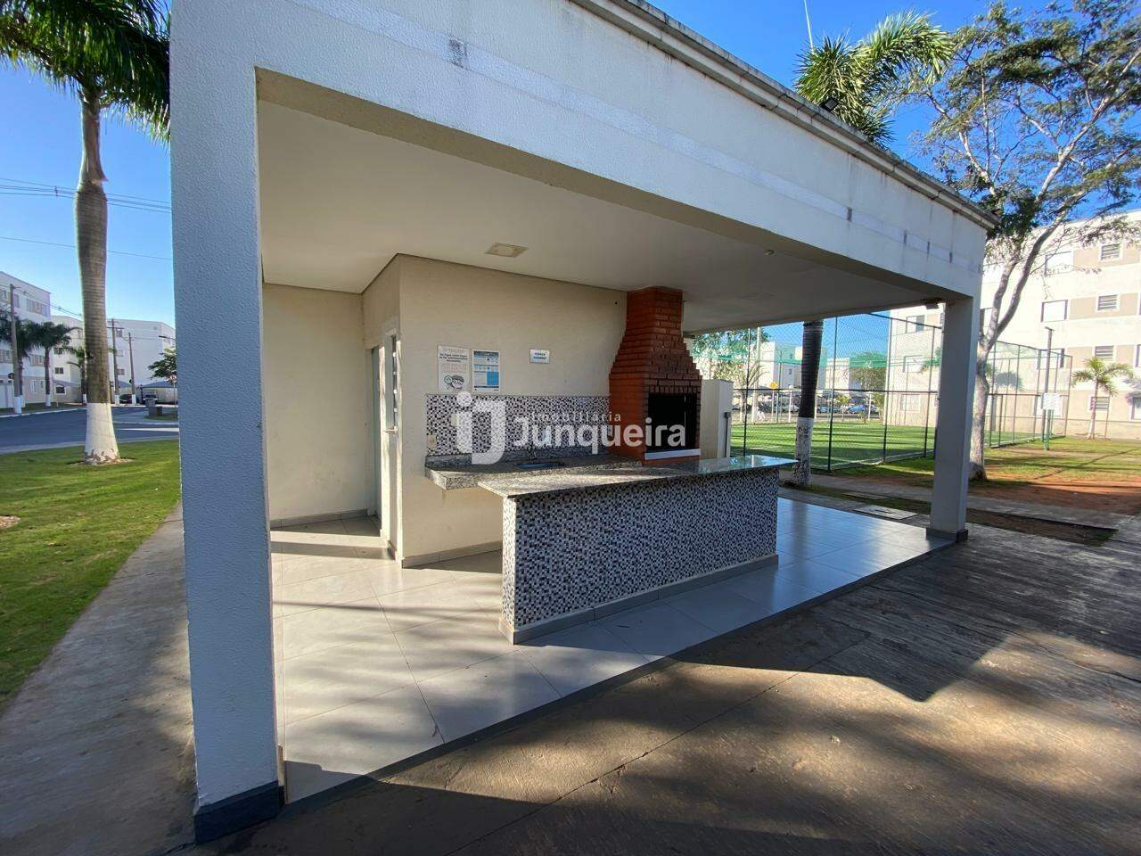 Apartamento à venda no Clube Parque Paradiso, 2 quartos, 1 vaga, no bairro Santa Terezinha em Piracicaba - SP