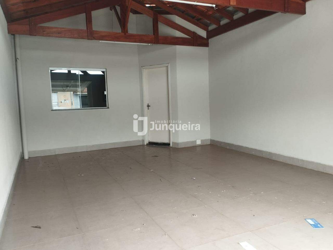 Casa à venda, 2 quartos, sendo 1 suíte, 2 vagas, no bairro Perdizes em Piracicaba - SP