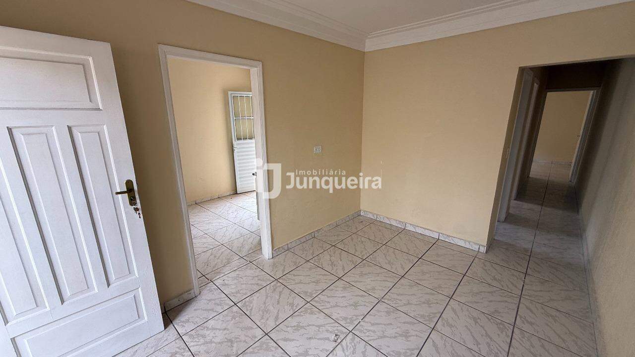 Casa para alugar, 2 quartos, no bairro Jardim Califórnia em Piracicaba - SP