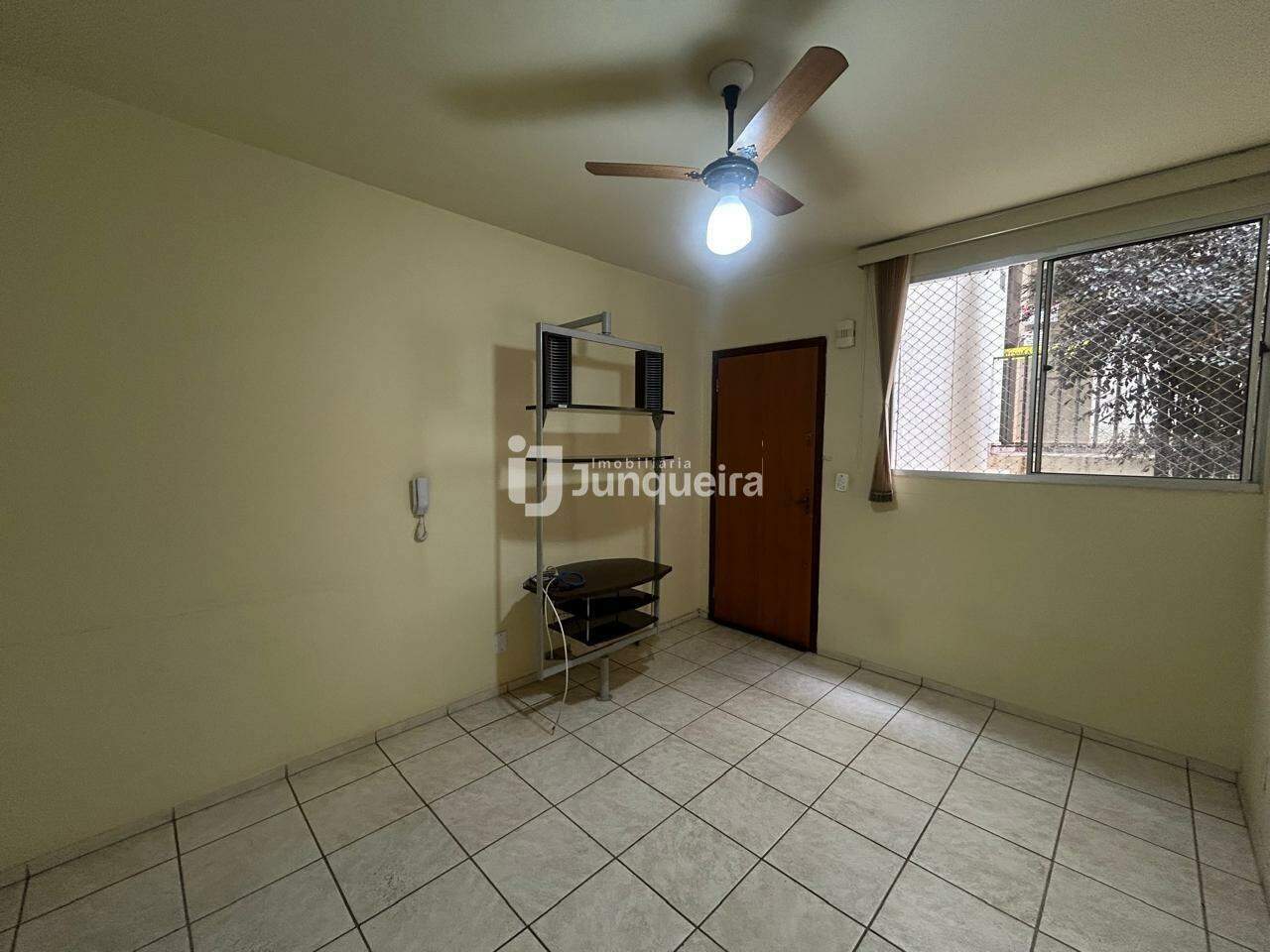 Apartamento à venda no Condomínio Residencial Paola, 3 quartos, 1 vaga, no bairro Nova América em Piracicaba - SP