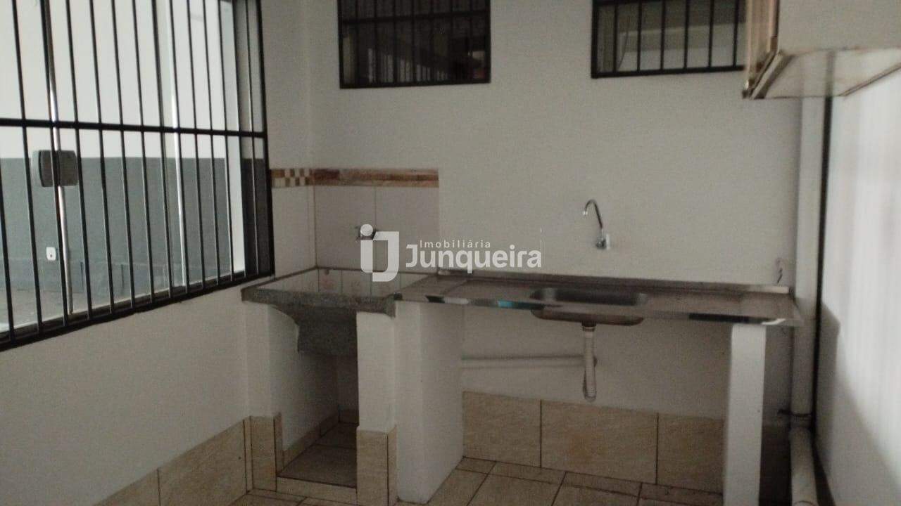 Galpão à venda, 2 vagas, no bairro Parque Conceição em Piracicaba - SP