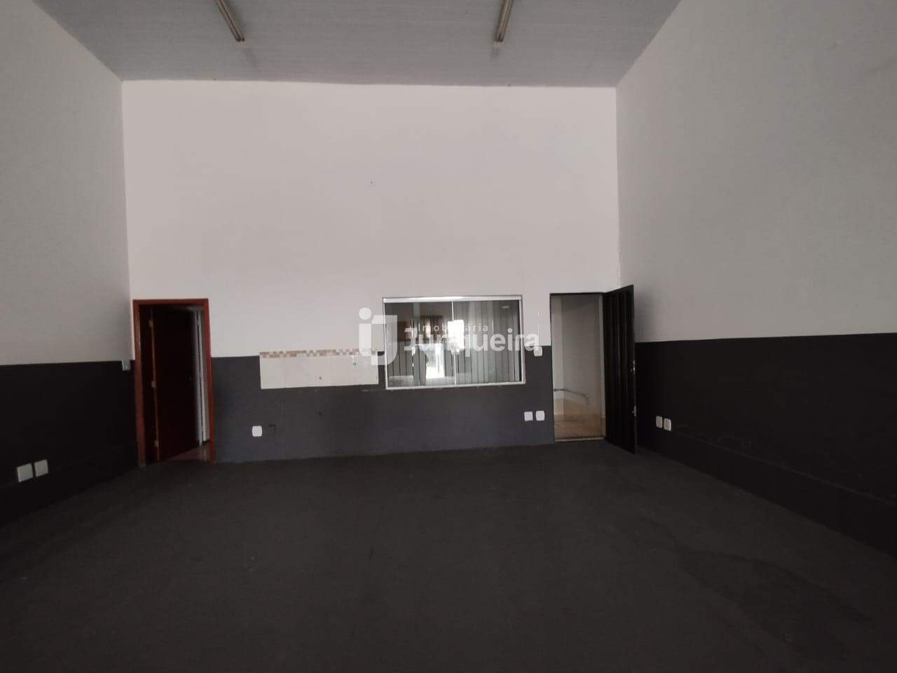 Galpão à venda, 2 vagas, no bairro Parque Conceição em Piracicaba - SP