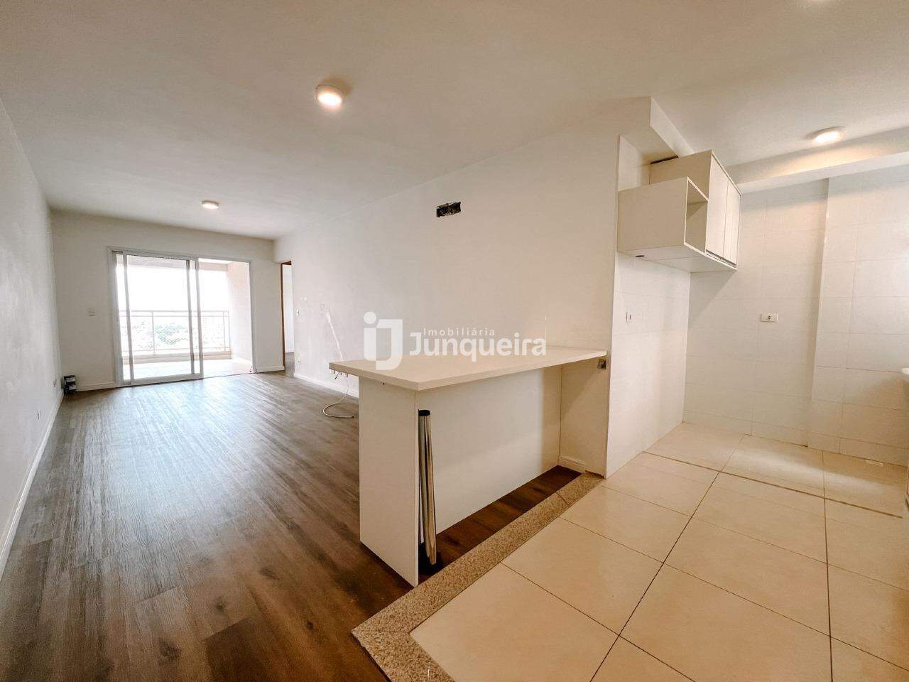 Apartamento à venda no Praça das Araucárias, 3 quartos, sendo 1 suíte, 2 vagas, no bairro São Dimas em Piracicaba - SP