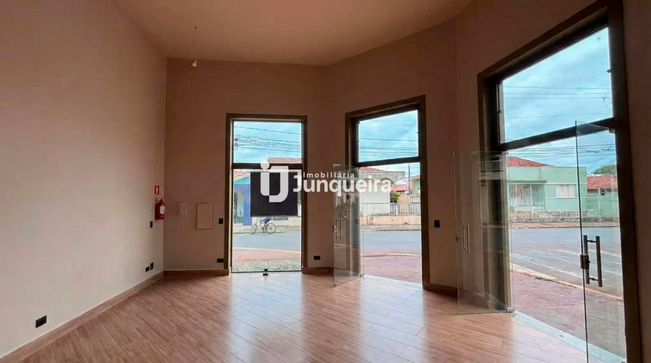 Sala Comercial para alugar, no bairro Centro em Piracicaba - SP