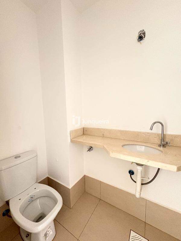 Apartamento à venda no Edifício Varandas, 3 quartos, sendo 1 suíte, 2 vagas, no bairro Nova América em Piracicaba - SP