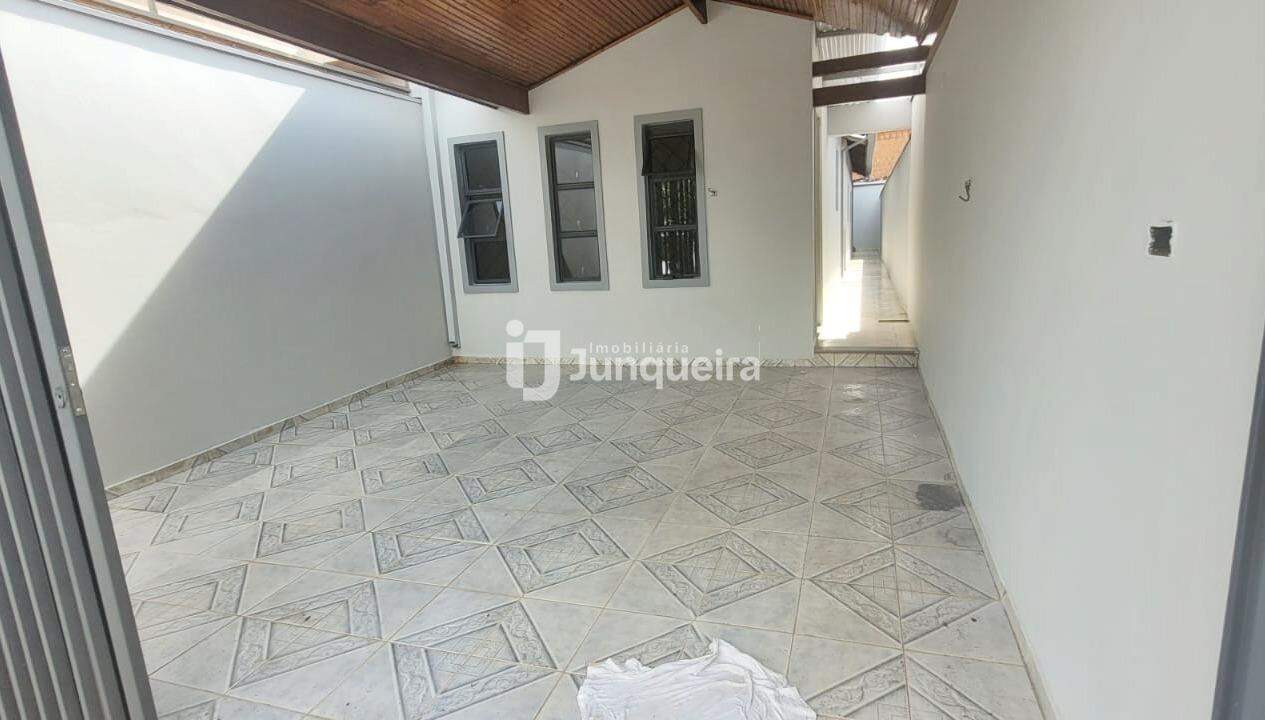 Casa à venda, 2 quartos, 2 vagas, no bairro Nova América em Piracicaba - SP