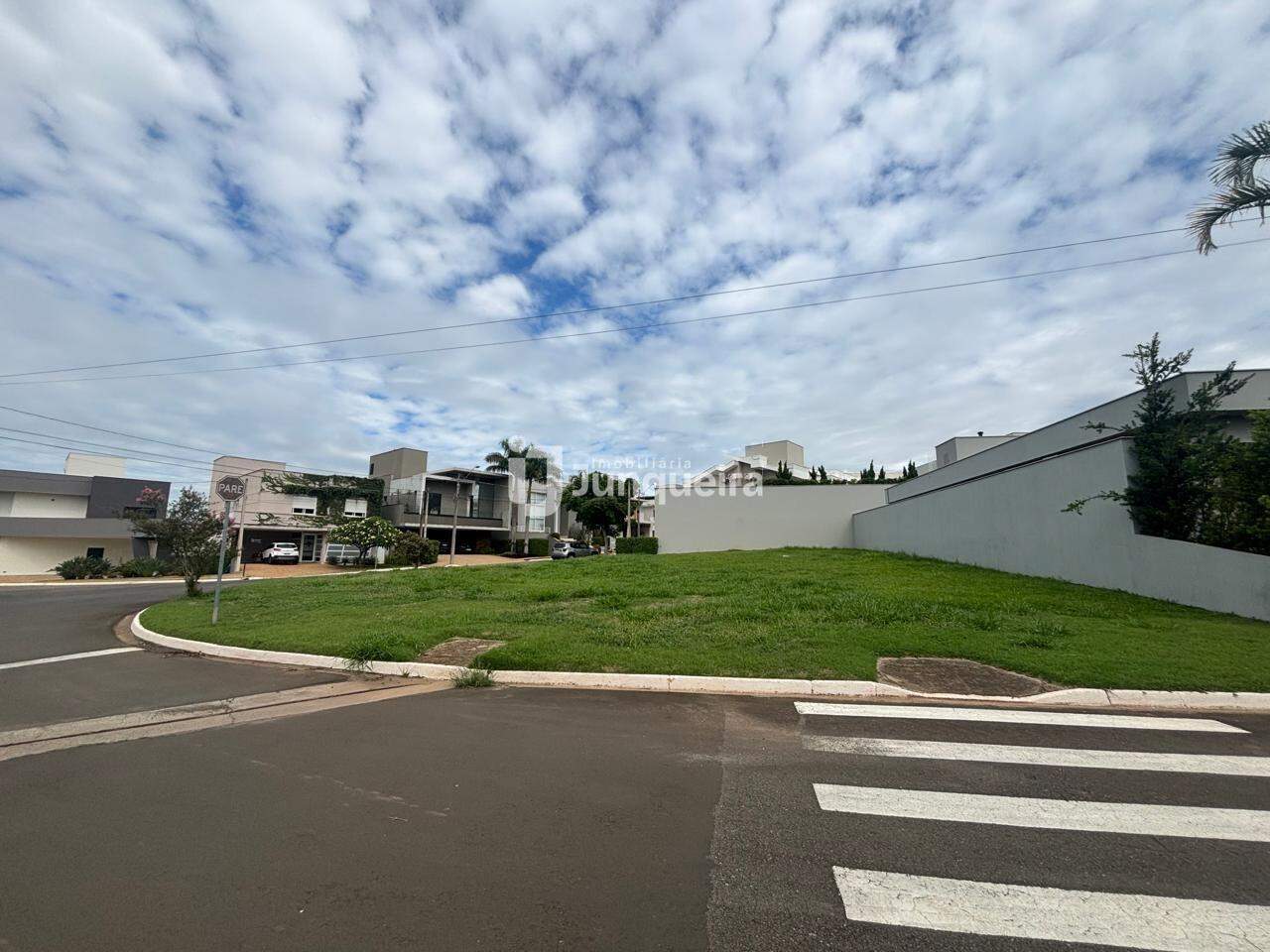 Terreno em Condomínio à venda no Reserva do Engenho , no bairro Reserva do Engenho em Piracicaba - SP