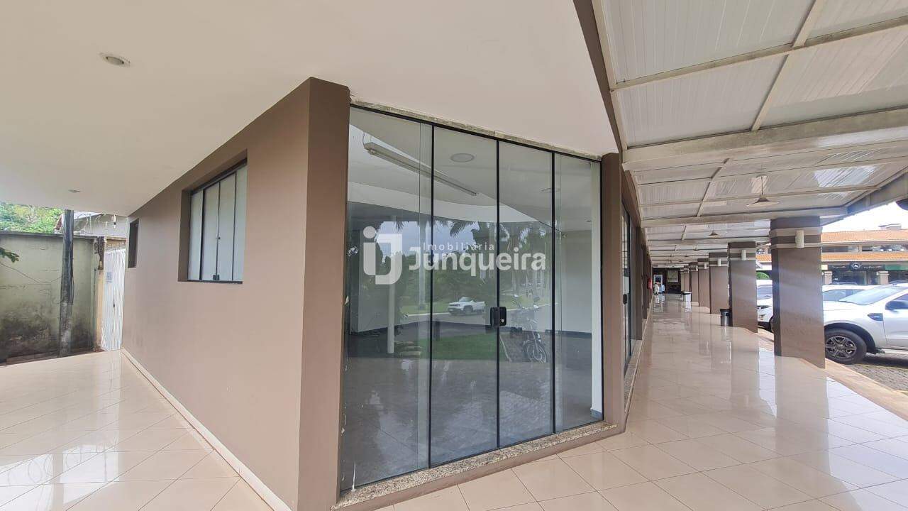 Sala Comercial para alugar, 40 vagas, no bairro Terras de Piracicaba em Piracicaba - SP
