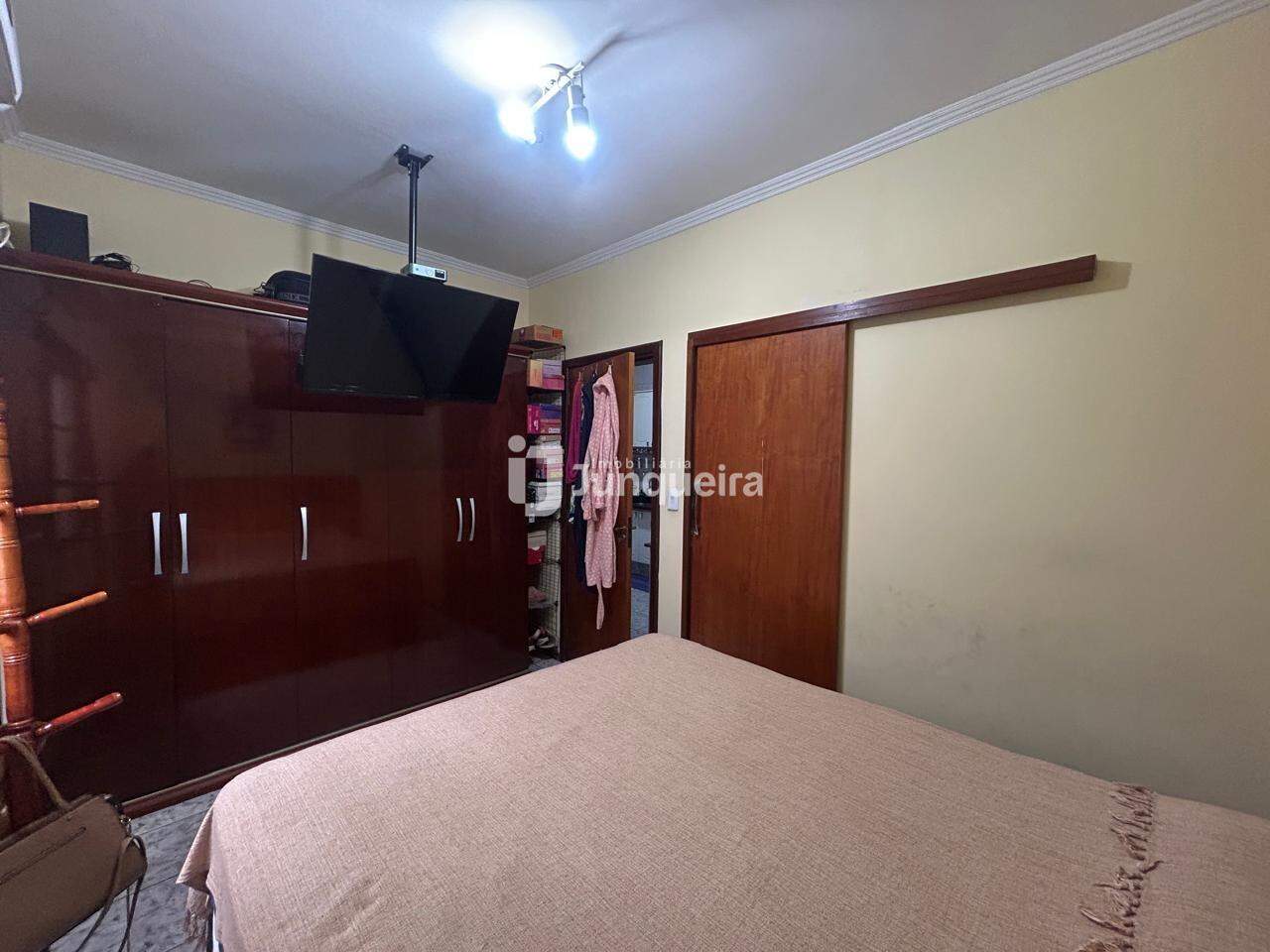 Casa em Condomínio à venda no Condominio Residencial Parque Taquaral, 3 quartos, sendo 1 suíte, 2 vagas, no bairro Parque Taquaral em Piracicaba - SP
