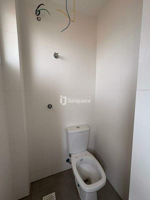 Apartamento à venda no Edifício Varandas, 3 quartos, sendo 1 suíte, 2 vagas, no bairro Nova América em Piracicaba - SP