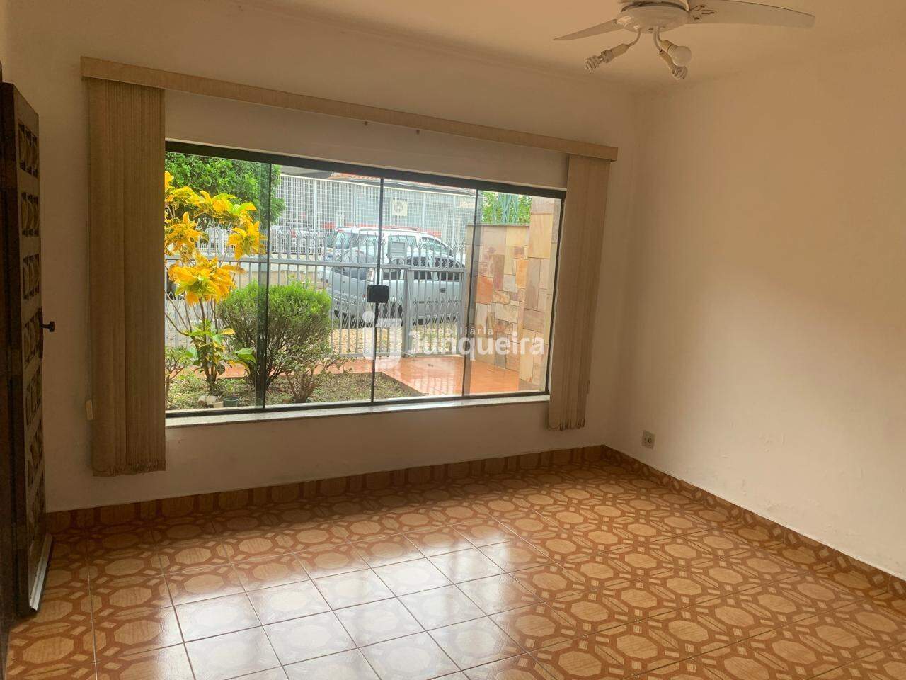 Casa à venda, 3 quartos, sendo 1 suíte, 1 vaga, no bairro São Luiz em Piracicaba - SP