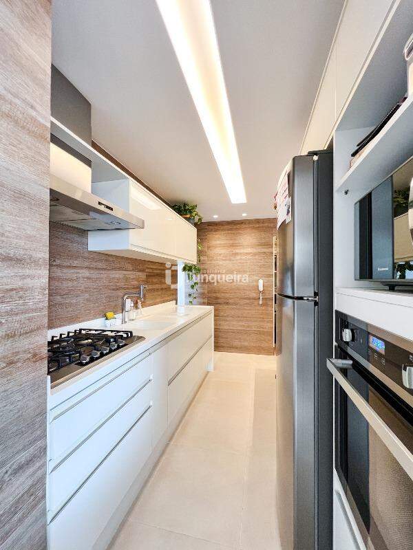 Apartamento à venda no Kairós, 3 quartos, sendo 3 suítes, 2 vagas, no bairro Alemães em Piracicaba - SP