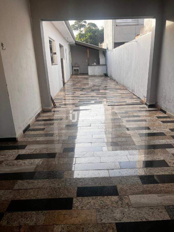 Casa à venda, 2 quartos, 1 vaga, no bairro Residencial Luiz Massud Coury em Rio das Pedras - SP