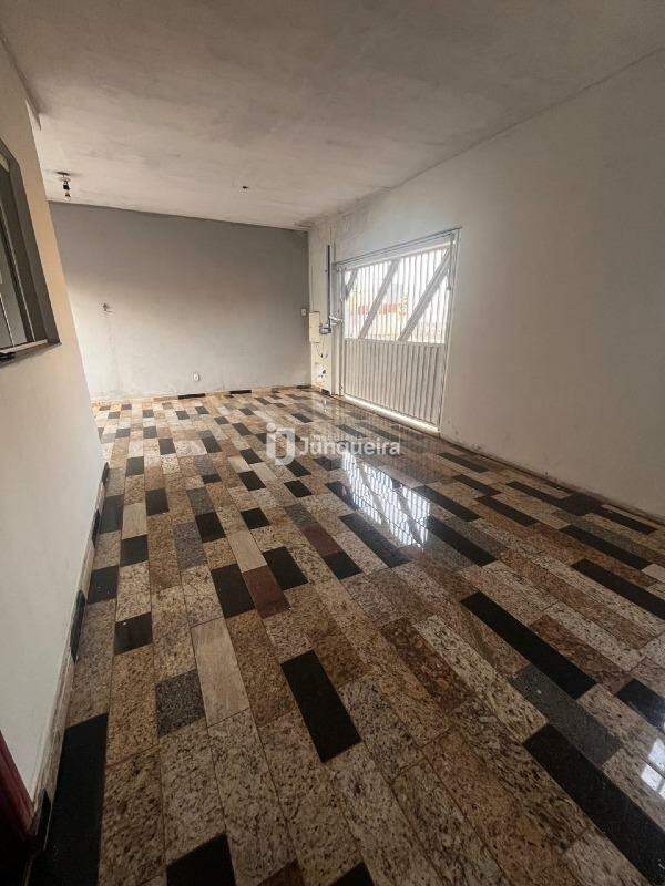 Casa à venda, 2 quartos, 1 vaga, no bairro Residencial Luiz Massud Coury em Rio das Pedras - SP