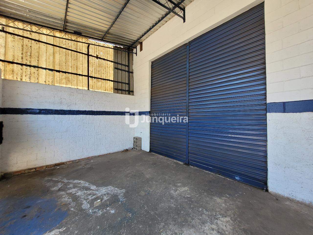 Galpão para alugar, no bairro Água Branca em Piracicaba - SP