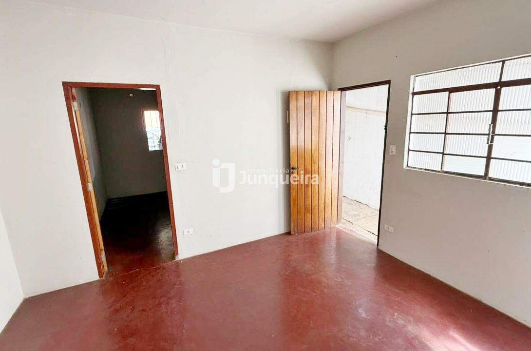 Casa à venda, 2 quartos, 1 vaga, no bairro Vila Rezende em Piracicaba - SP