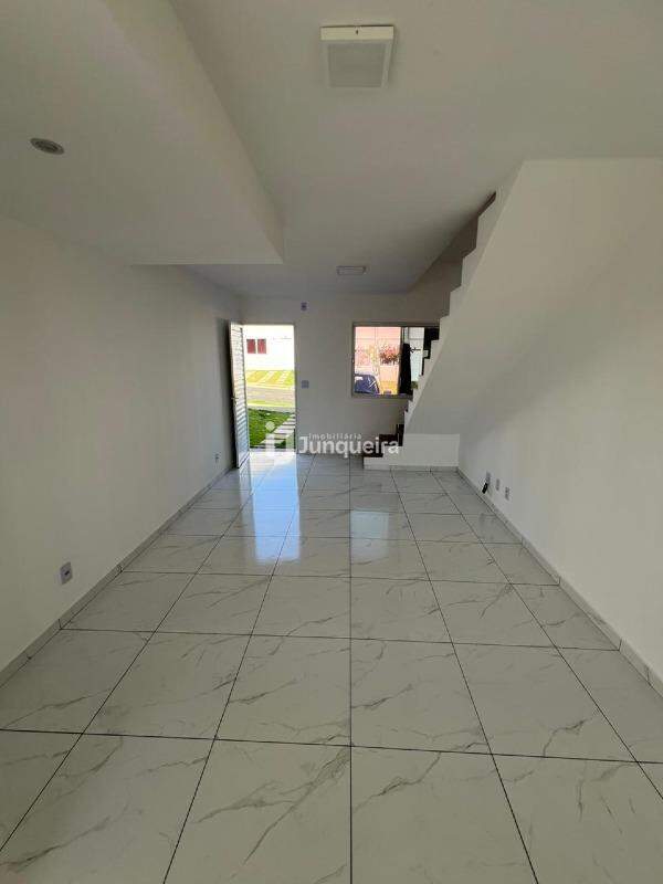 Casa em Condomínio para alugar no Residencial Parque das Flores, 2 quartos, 1 vaga, no bairro Santa Terezinha em Piracicaba - SP