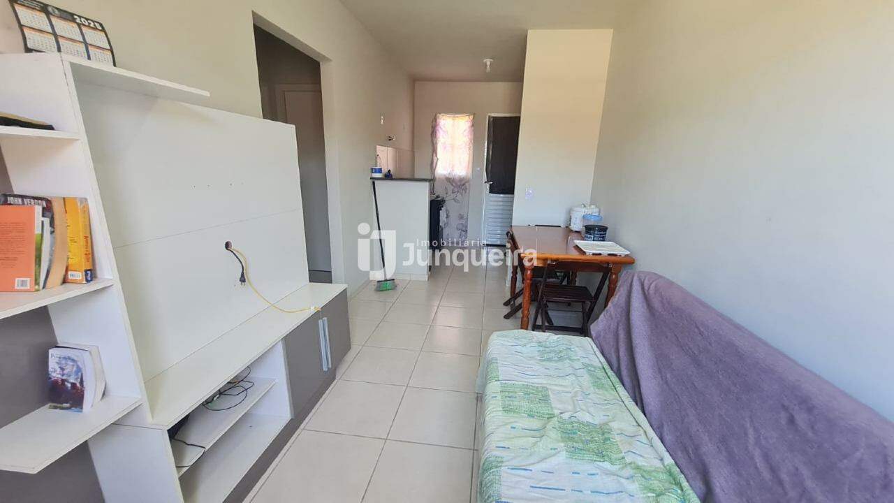 Casa para alugar, 2 quartos, 2 vagas, no bairro Vale do Sol em Piracicaba - SP