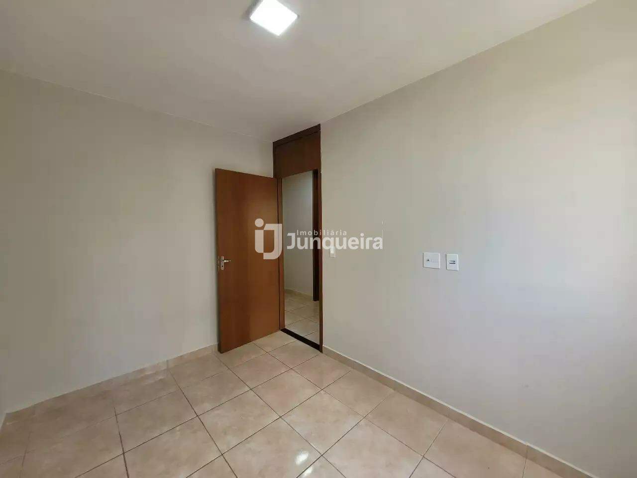 Apartamento para alugar no Conquista Vila Sônia, 2 quartos, 1 vaga, no bairro Vila Sônia em Piracicaba - SP