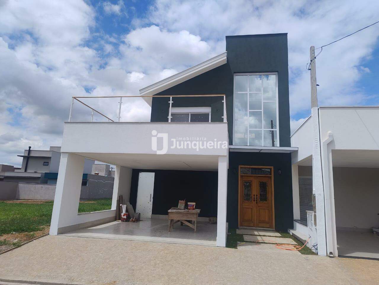 Casa em Condomínio à venda no Residencial Ágape, 3 quartos, sendo 1 suíte, 2 vagas, no bairro Residencial Ágape em Piracicaba - SP